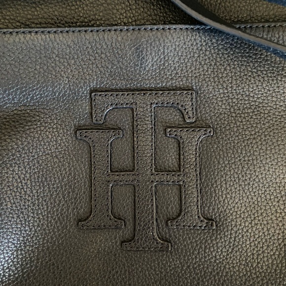 Tommy Hilfiger leather tote - Picture 2 of 4